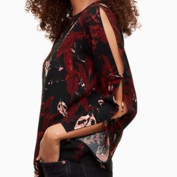 Aritzia Wilfred Floral Pozzi Blouse Size Small - Picture 2 of 6